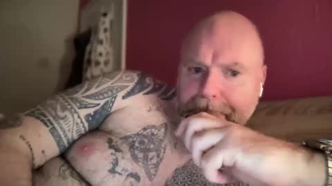 Snapshot of tattooeddilf01 chatting on 01.17.25 Tattooeddilf 01 online show from 01.17.25