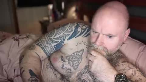 Snapshot of tattooeddilf01 chatting on 01.20.25 Tattooeddilf 01 online show from 01.20.25