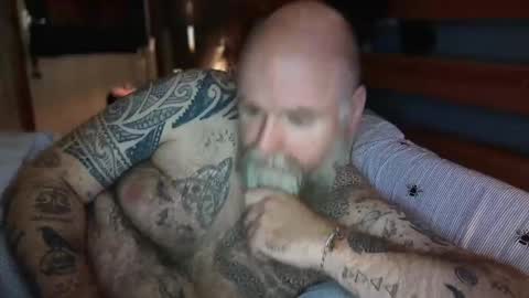 Snapshot of tattooeddilf01 chatting on 09.11.25 Tattooeddilf 01 online show from 09.11.25