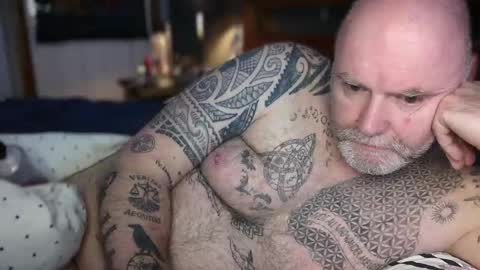 Tattooeddilf 01 online show from 05.13.26