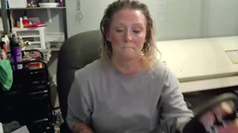 Snapshot of tattooeddirtyteacher chatting on 02.10.25 Lisa Lovely online show from 02.10.25