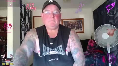 Snapshot of tattzsexy chatting on 04.30.26 tattzsexy online show from 04.30.26