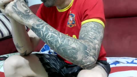 Snapshot of tatuadorhotxxx chatting on 07.06.26 Tatuado20cm online show from 07.06.26
