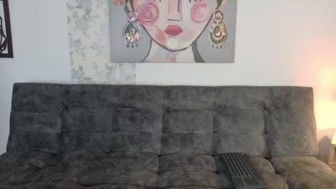 Snapshot of taty_miller chatting on 01.08.26 Taty Miller online show from 01.08.26