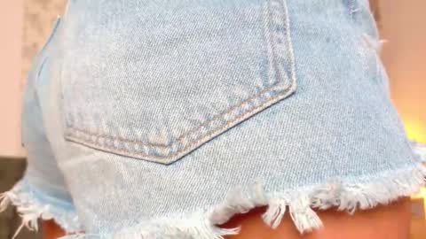 Snapshot of taty_miller chatting on 01.31.26 Taty Miller online show from 01.31.26