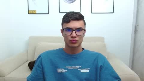 Snapshot of taurus4k chatting on 01.16.25 taurus4k online show from 01.16.25