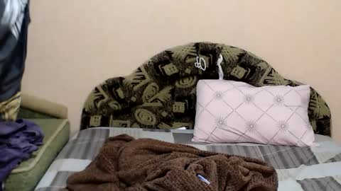 Taya online show from 11.26.25