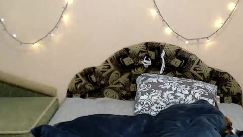 Taya online show from 01.14.26