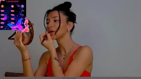 TayaKayan online show from 12.19.24