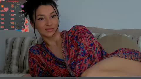 TayaKayan online show from 03.01.25