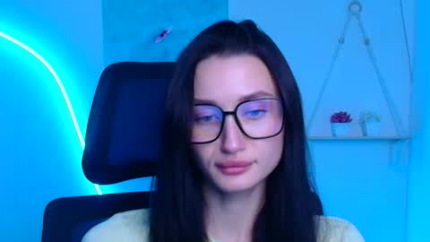 Taya online show from 12.19.25