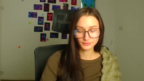 Taya online show from 02.04.26