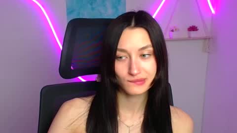 Snapshot of tayavibe chatting on 05.04.26 Taya online show from 05.04.26