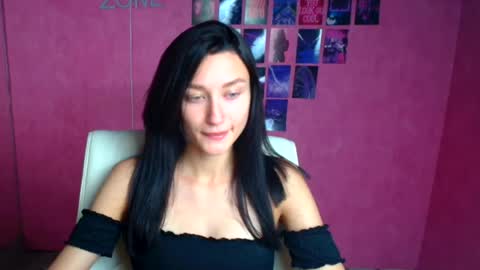 Snapshot of tayavibe chatting on 08.03.26 Taya online show from 08.03.26