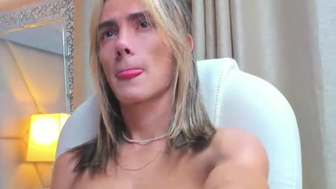 Snapshot of tayler_swift1 chatting on 02.28.25 tayler_swift1 online show from 02.28.25