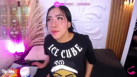 Snapshot of taylor_bms chatting on 12.16.25 taylor_bms online show from 12.16.25