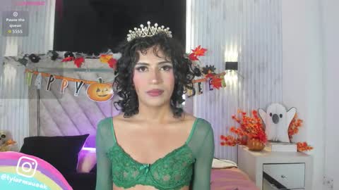 Taylor Harveey online show from 11.01.25