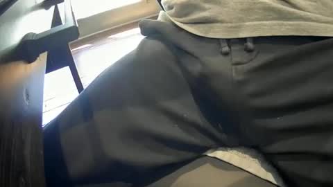 Snapshot of taylorsguy chatting on 10.17.25 taylorsguy online show from 10.17.25