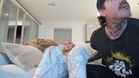 Taylor Rae online show from 01.11.26