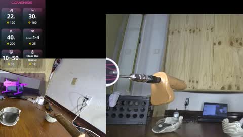 Snapshot of taylotmathews chatting on 11.29.25 taylotmathews online show from 11.29.25