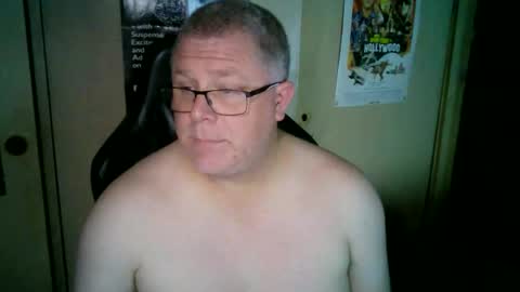 Snapshot of taylz chatting on 05.12.26 taylz online show from 05.12.26