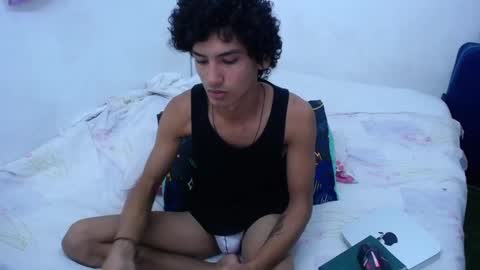 Snapshot of tayronx33 chatting on 12.15.24 Tayron online show from 12.15.24