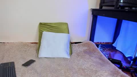 ask for cum online show from 04.17.26