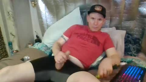 Snapshot of tc123496 chatting on 10.08.25 NATE online show from 10.08.25