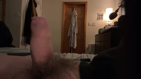 Outofchaosaworld online show from 02.05.25