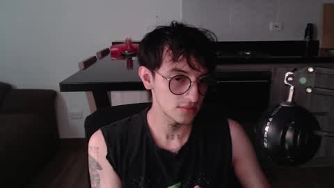 Snapshot of te0__0 chatting on 04.24.26 Teo independent model online show from 04.24.26