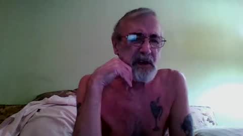 Snapshot of teak4u chatting on 03.02.25 Teak online show from 03.02.25
