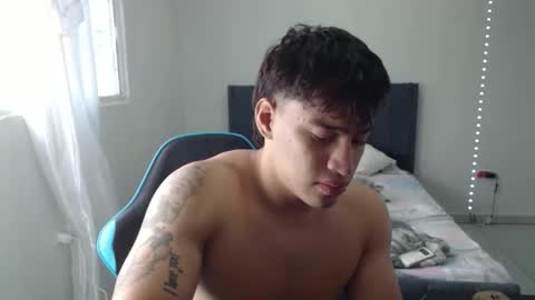 Snapshot of team23hot0 chatting on 09.25.25 team23hot0 online show from 09.25.25