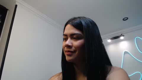Snapshot of team_dinamite69 chatting on 12.17.24 DYNAMITE DUO69 online show from 12.17.24