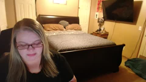 Snapshot of teamdixon chatting on 07.19.26 Team Dixon online show from 07.19.26