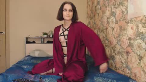 July online show from 10.15.25