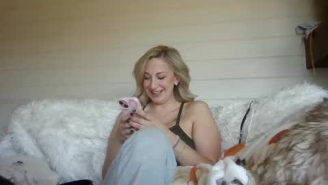 Snapshot of teasemechanic69_420 chatting on 10.08.25 teasemechanic69_420 online show from 10.08.25