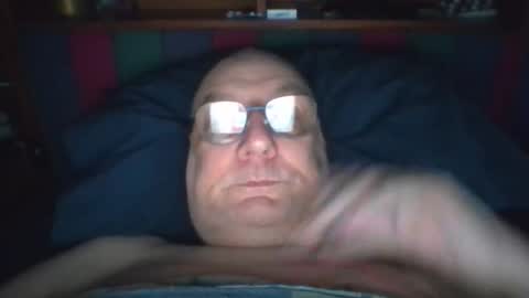 Mark online show from 10.04.25