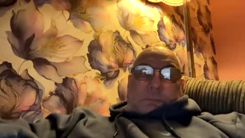 Mark online show from 10.16.25