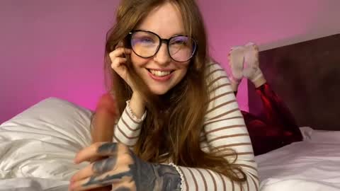 Mary     X TechnoElfff  INST    fansly kissmary online show from 04.11.26