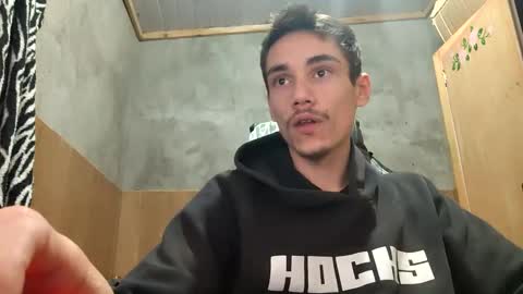 Snapshot of tecnicogatu chatting on 09.10.25 tecnicogatu online show from 09.10.25