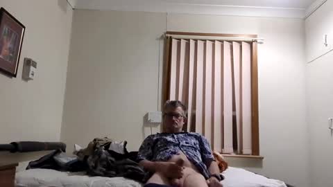 Snapshot of teddstiff chatting on 02.02.25 Theodore online show from 02.02.25