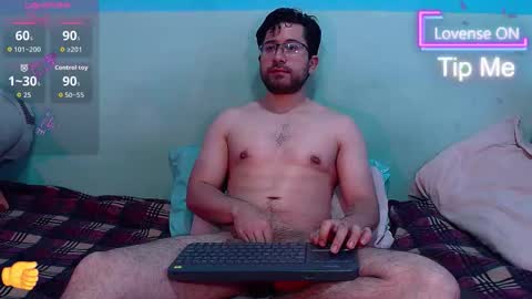 Snapshot of teddy_foster chatting on 11.20.25 teddy_foster online show from 11.20.25