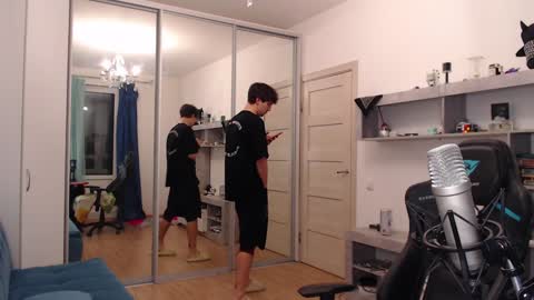 Teddy online show from 12.13.24