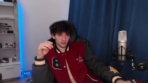 Teddy online show from 12.18.24