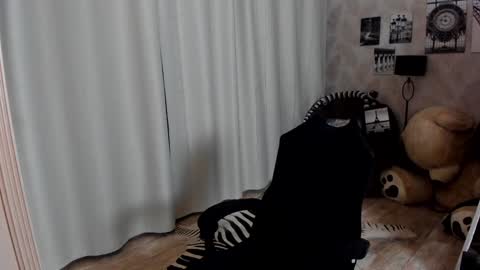 Teddy online show from 01.15.25