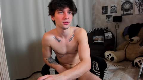 Teddy online show from 01.15.25