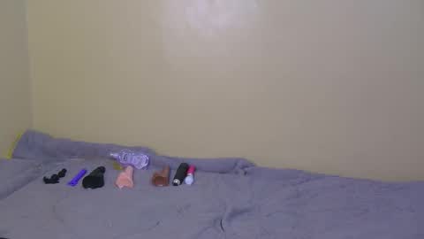 tee_17 online show from 04.04.26