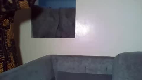 Snapshot of tee_kaicy chatting on 10.16.25 kaicy online show from 10.16.25