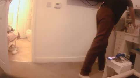 teecup4osk online show from 02.19.26