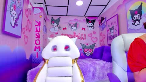 Snapshot of tefi_meow chatting on 09.11.25 Stefani  online show from 09.11.25